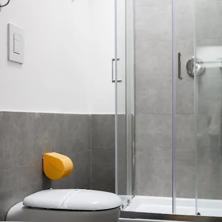 Aparthotel Cairoli Building By Dimorra Neapel