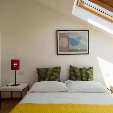 Cairoli Building By Dimorra Aparthotel Neapel