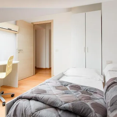 Aparthotel Cairoli Building By Dimorra