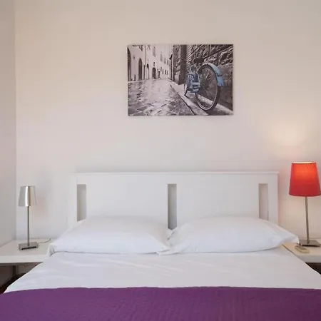 Aparthotel Cairoli Building By Dimorra 3*